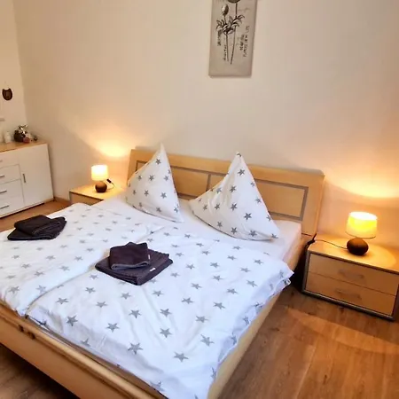 Privatwohnung Rybczynski Διαμέρισμα *