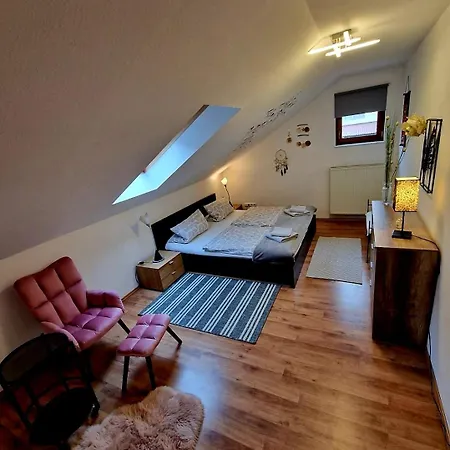 Privatwohnung Rybczynski *