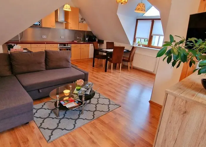 アパート Privatwohnung Rybczynski *